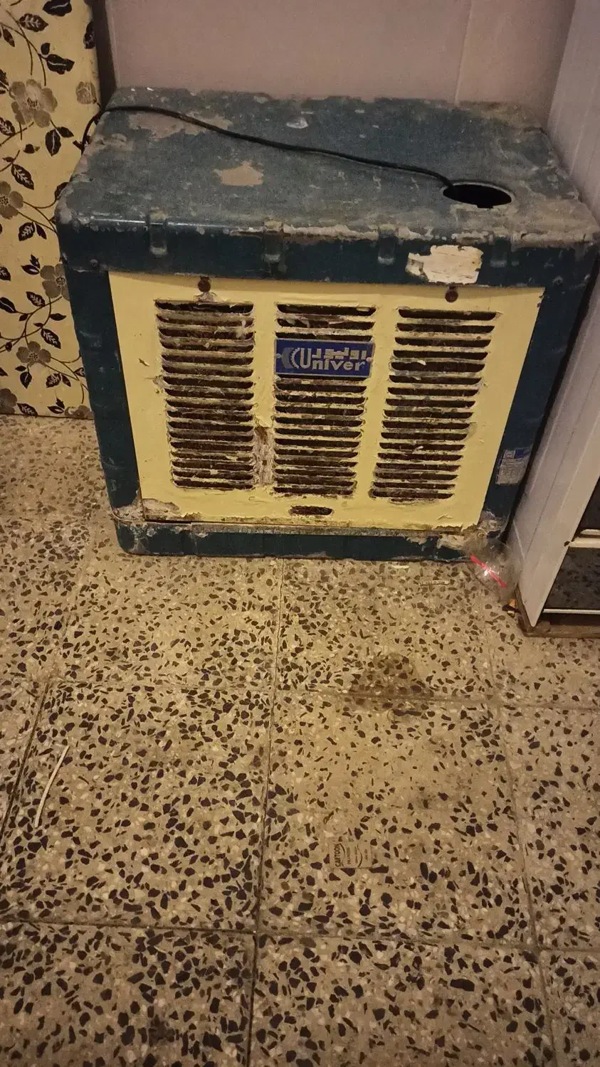 کولر آبی|کولر آبی|ملایر, |دیوار