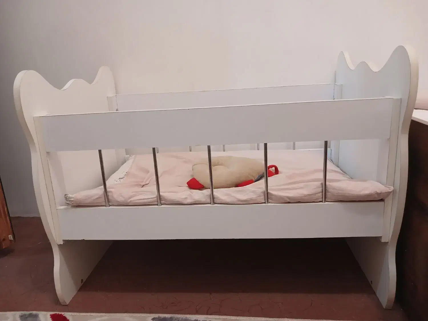 گهواره تخت شو کودک در حدنو|تخت و صندلی بچه|فرخ‌شهر, |دیوار