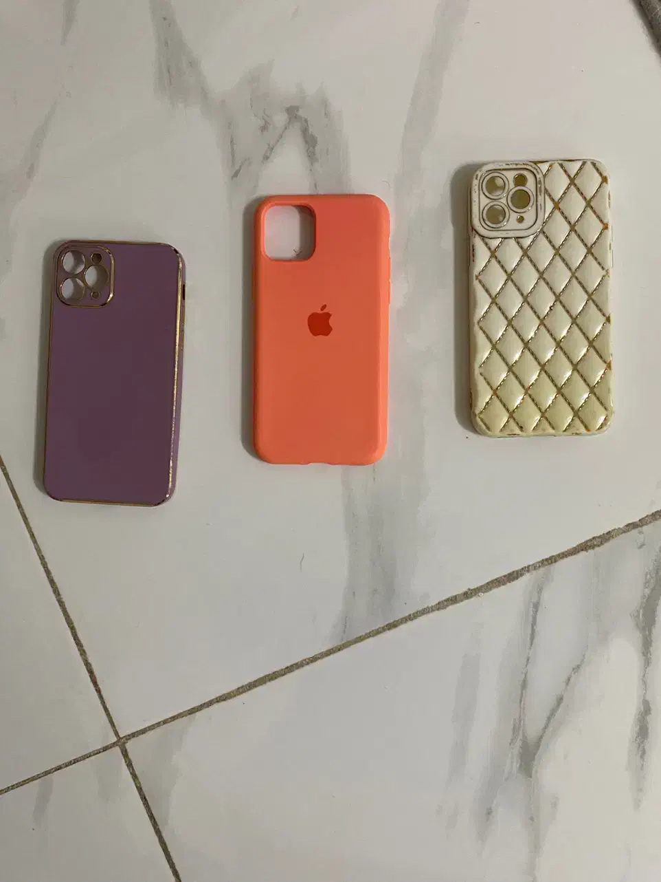 کیف|کیف، کفش، کمربند|رشت, دروازه لاکان|دیوار