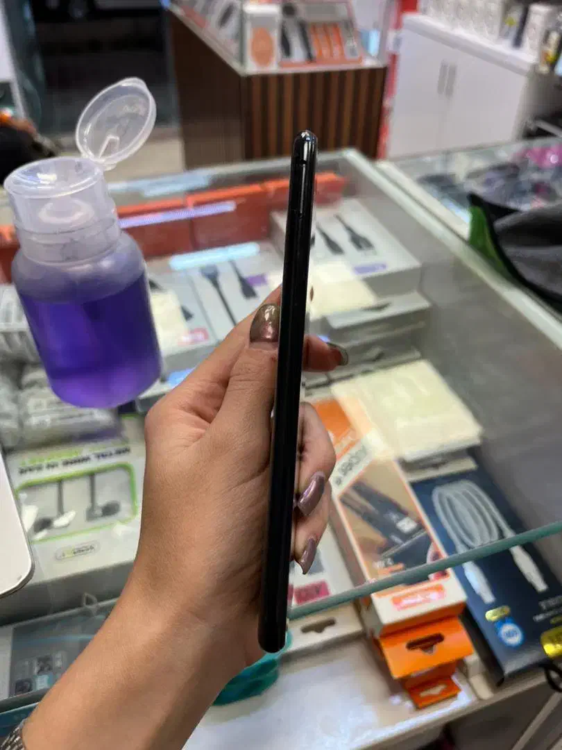 گوشی آنر 8c|موبایل|شاهینشهر, عطار|دیوار