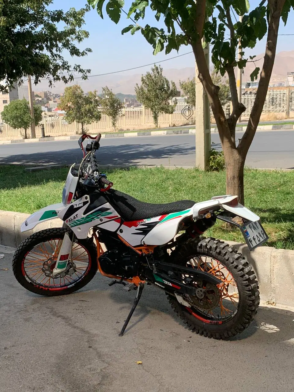 فلات KTM|موتورسیکلت|مهاباد (آذربایجان غربی), |دیوار