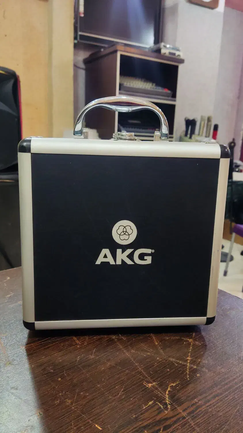 میکروفون استدیو AKG|آلات موسیقی|سنندج, |دیوار