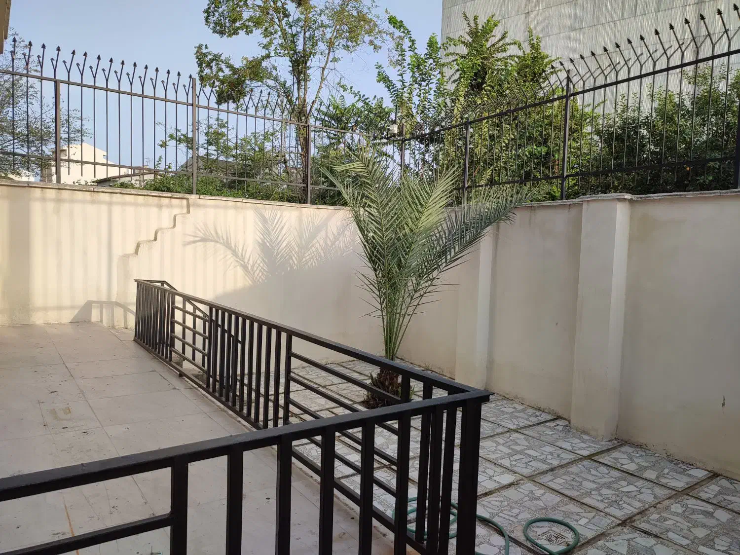 اجاره ویلایی اداری تجاری ۷ خوابه ( حاجی آباد )|اجارهٔ دفتر کار، اتاق اداری، مطب|رشت, حاجی آباد|دیوار