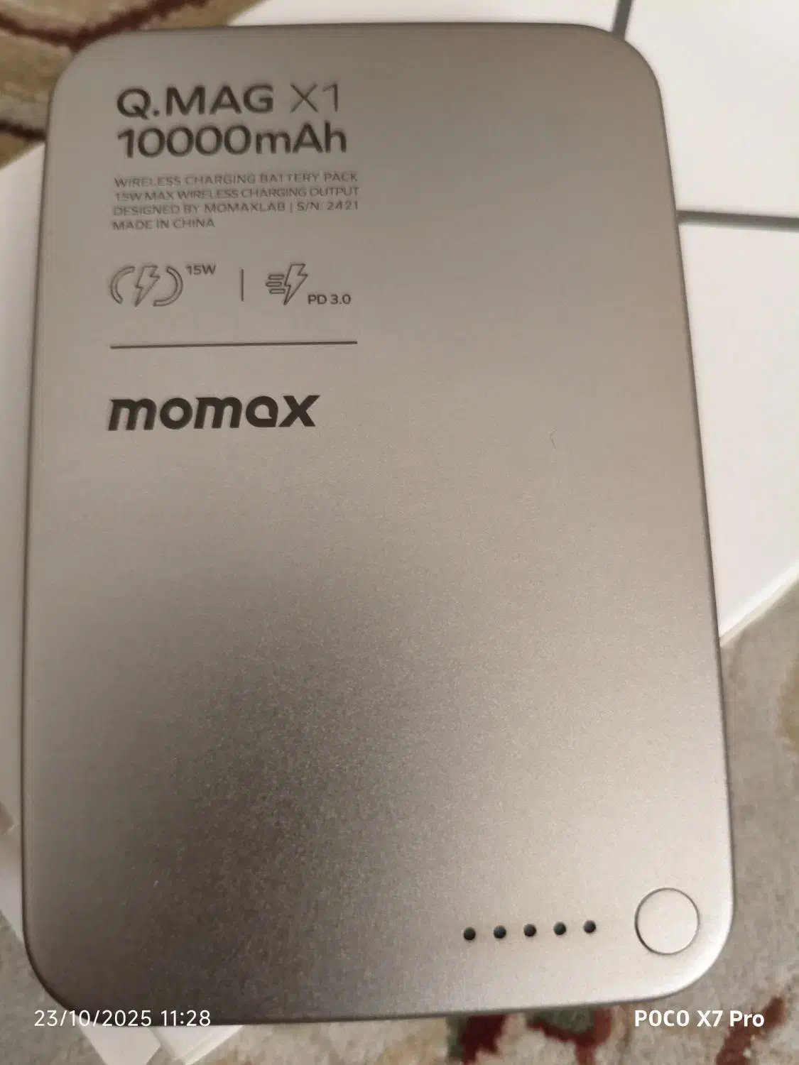 پاوربانک مگنتی 10000 مومکس  مدلqMag X1|لوازم جانبی موبایل و تبلت|تهران, المهدی|دیوار