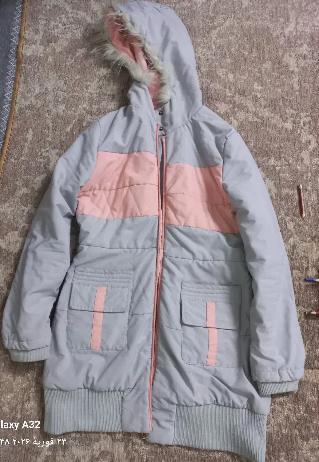 کاپشن|کفش و لباس بچه|کرج, ساسانی (قلمستان)|دیوار