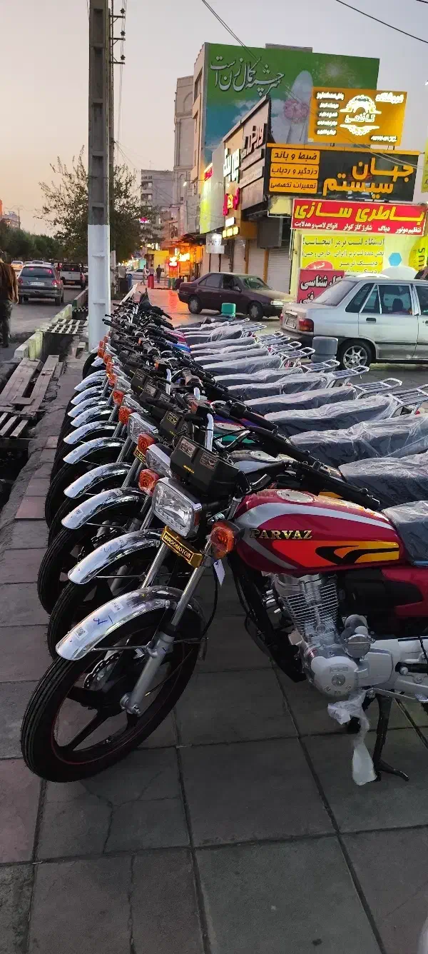 پرواز A1 با اقساط(بـدون سـود) درنیـرو موتـور قرچـک|موتورسیکلت|قرچک, زیبا شهر|دیوار