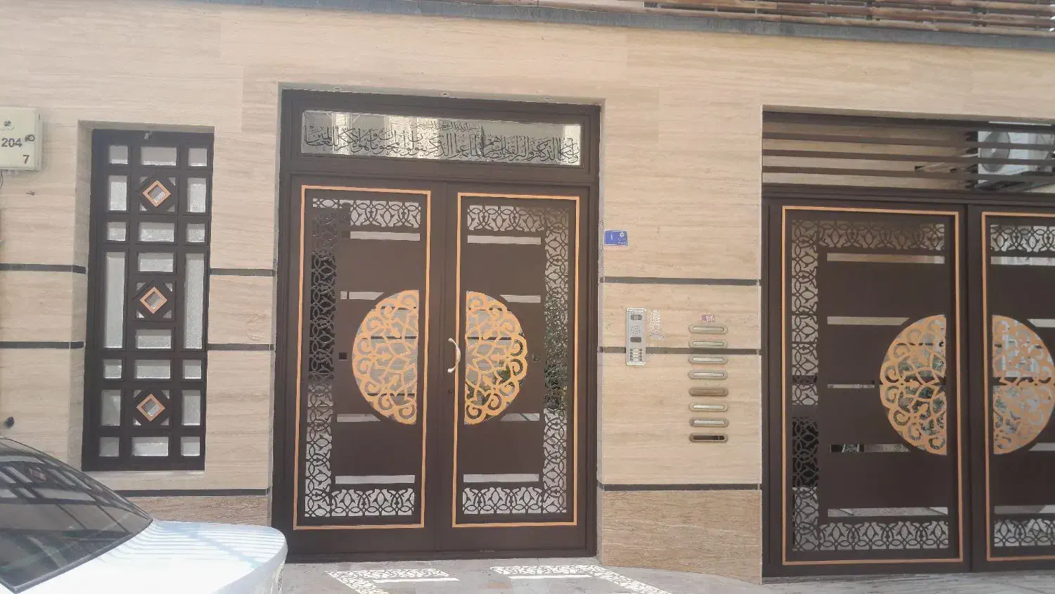 رنگکاری  ونقاشی ساختمان|خدمات پیشه و مهارت|قم, انسجام|دیوار