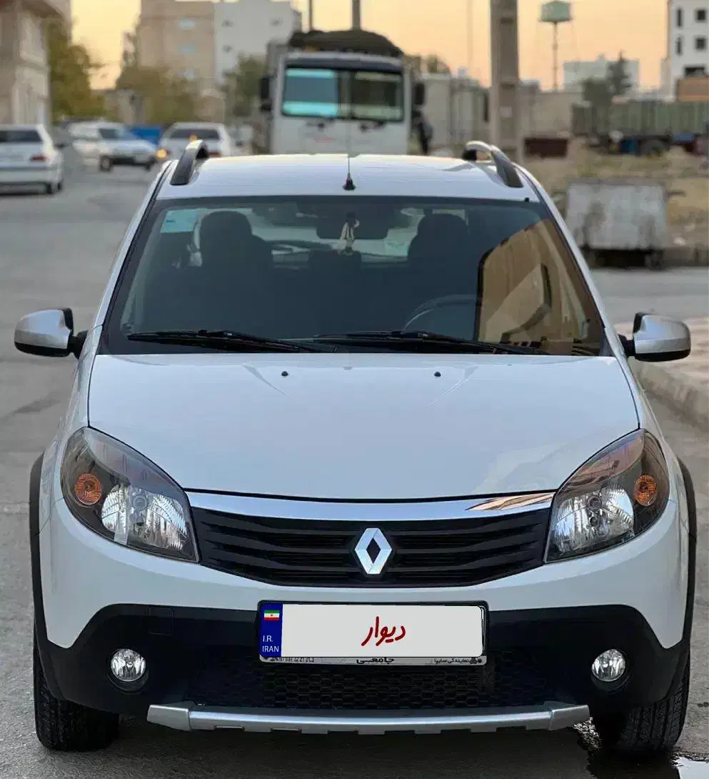 رنو ساندرو استپ وی دنده ای مدل ۱۳۹۶|خودرو سواری و وانت|همدان, |دیوار