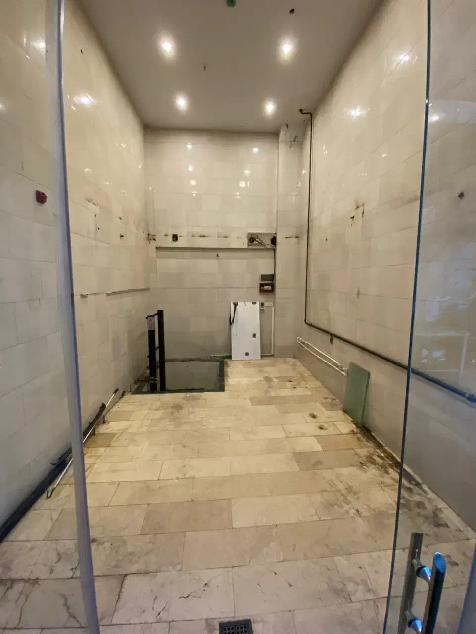 مغازه مناسب هر شغلی برخیابان صفا|اجارهٔ مغازه و غرفه|تهران, صفا|دیوار