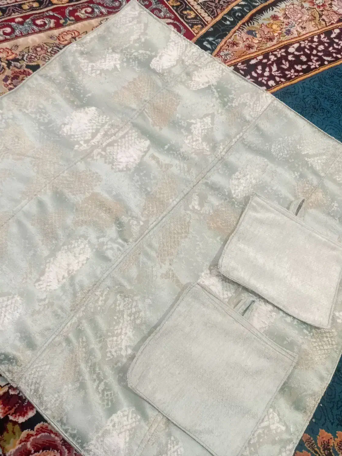 دستگیره و نمگیر|سفره، حوله، دستمال آشپزخانه|بومهن, |دیوار