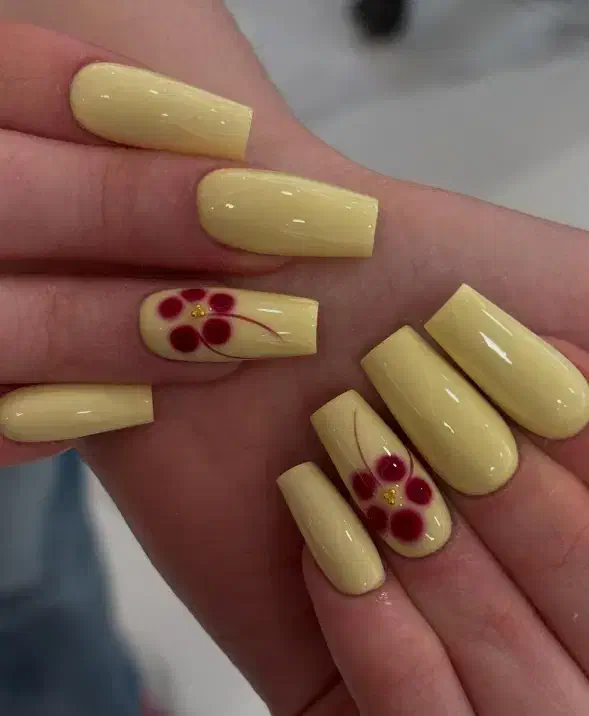 خدمات وآموزش کاشت ناخن ریمو لاکژل لیمنت|خدمات آرایشگری و زیبایی|قم, شهرک فاطمیه|دیوار