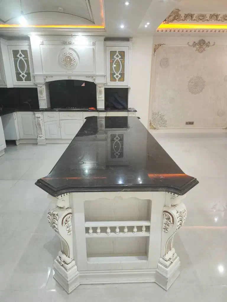 سهروردی شمالی / ۱۹۰ متر ۳ خواب مستر / ۲ پارکینگ