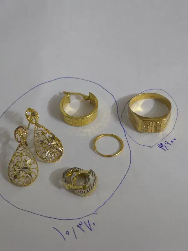 طلا ۱۰۰ تومن بالای تابلو همه باهم|جواهرات|اراک, |دیوار