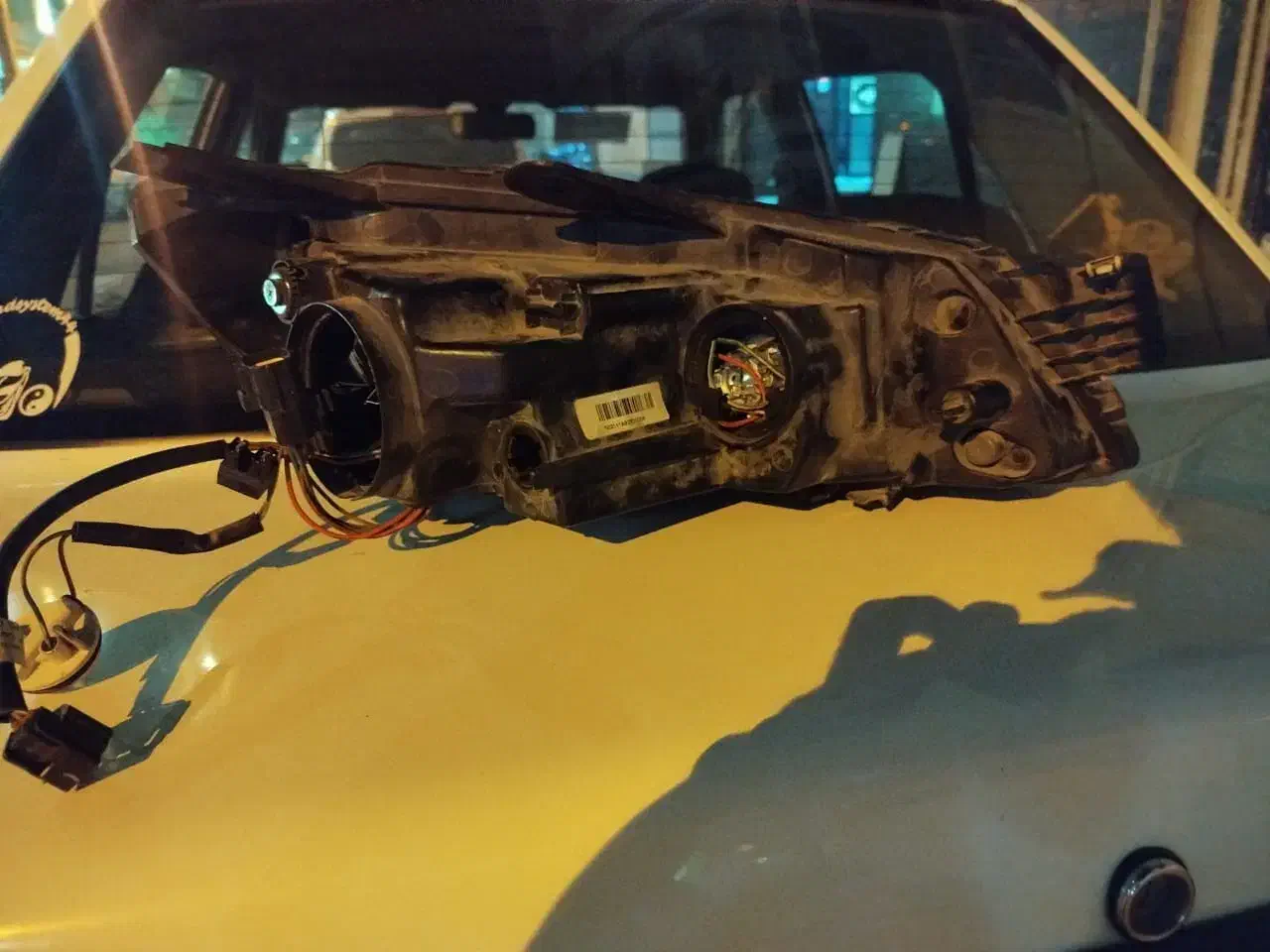 چراغ جلو رانا سمت راننده|قطعات یدکی و لوازم جانبی|کهریزک, |دیوار