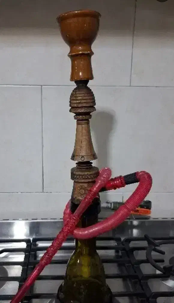 قلیون چوبی متوسط دو سال داخلش انبه کشیده شده|کوهنوردی و کمپینگ|سمنان, |دیوار