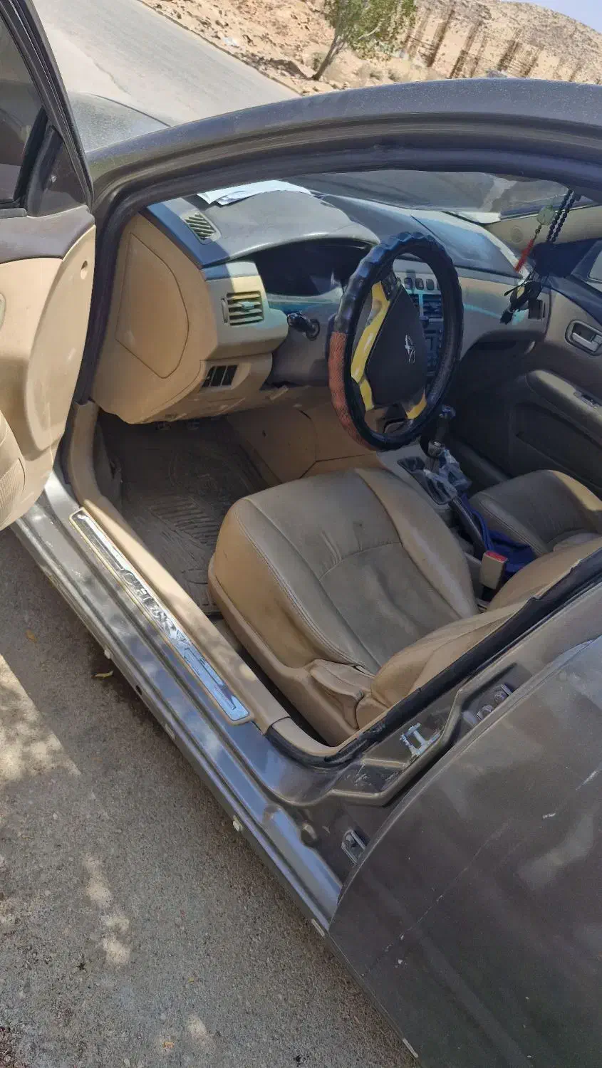 ام وی ام ۵۳۰|خودرو سواری و وانت|فورگ, |دیوار