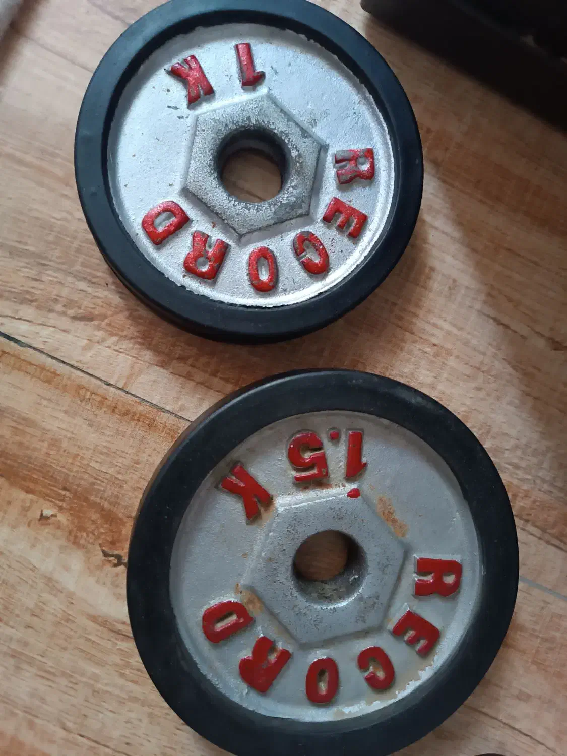 وزنه دوتا 1/5 کیلویی  دو تا 1 کیلویی|تجهیزات ورزشی|مشکین‌دشت, |دیوار