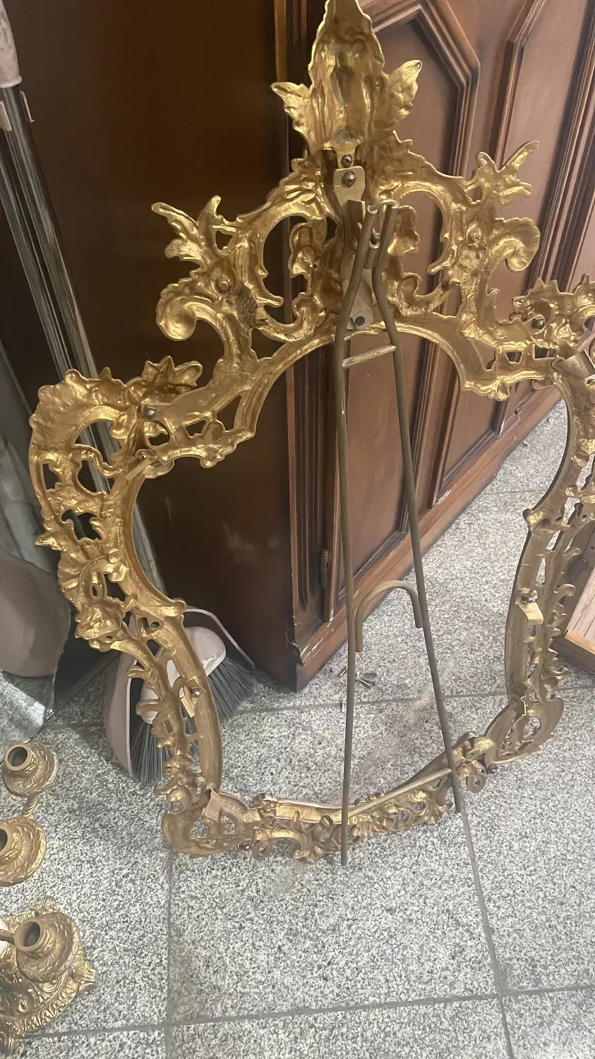 خریدار لوستر آیینه کنسول فلزی برنزی برنجی|لوستر و چراغ آویز|تهران, حبیب الله|دیوار