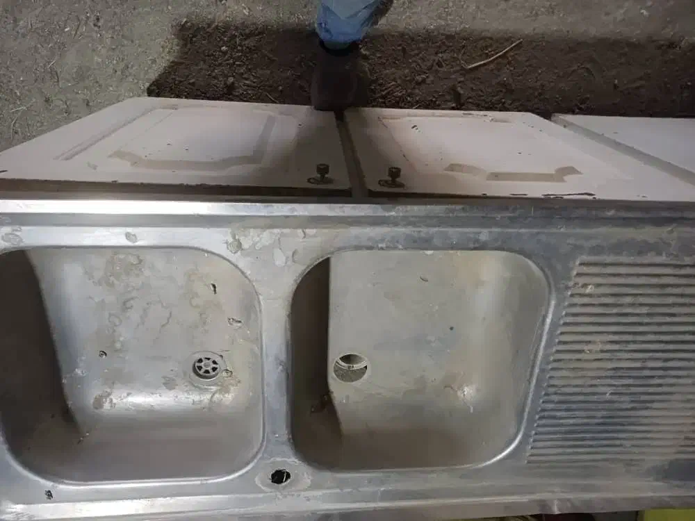 سینک ظرف شویی دو قلو و کابینت|مصالح و تجهیزات ساختمان|فلاورجان, |دیوار