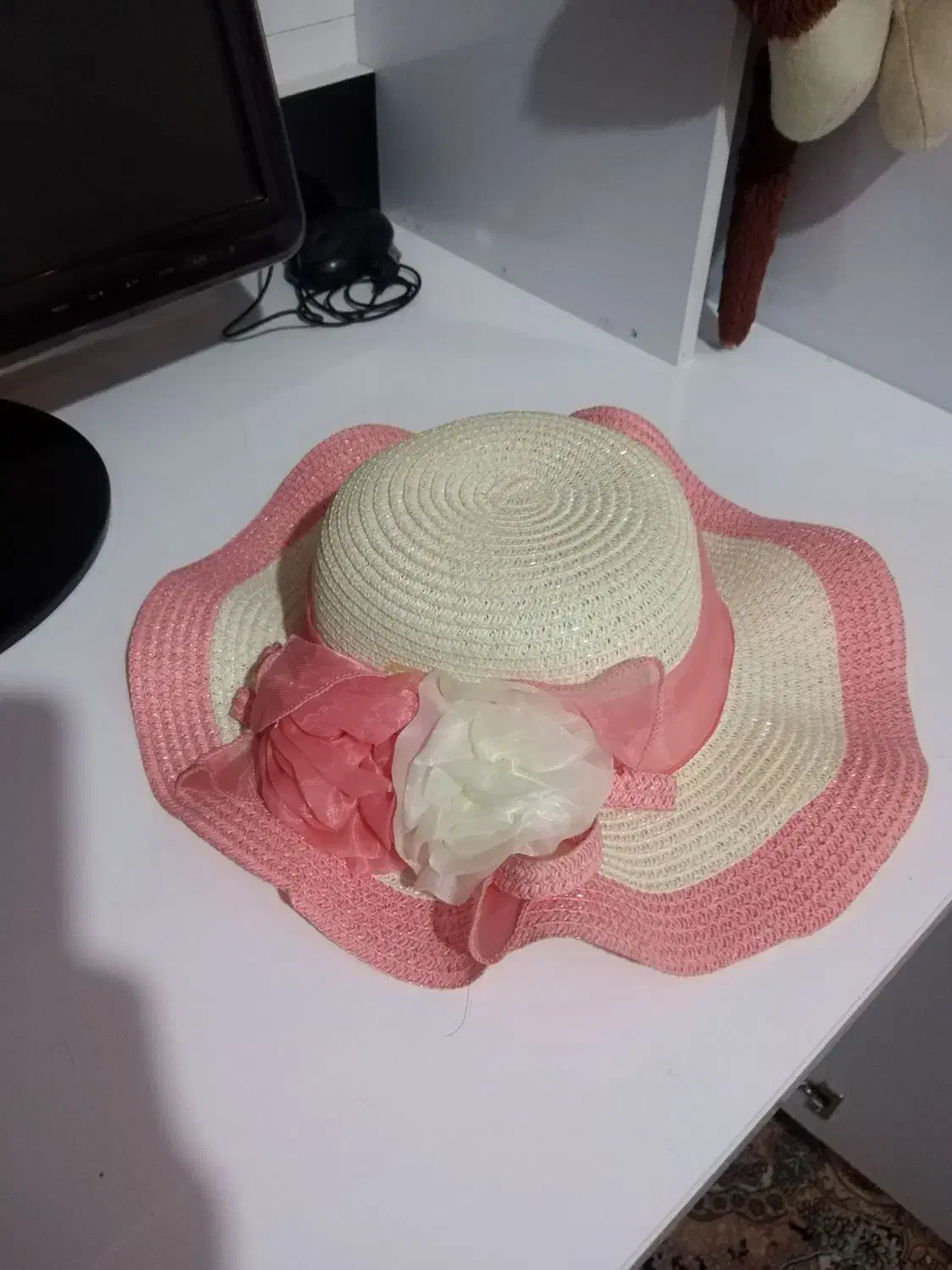 کلاه دخترانه|کفش و لباس بچه|شاهین‌شهر, فردوسی|دیوار