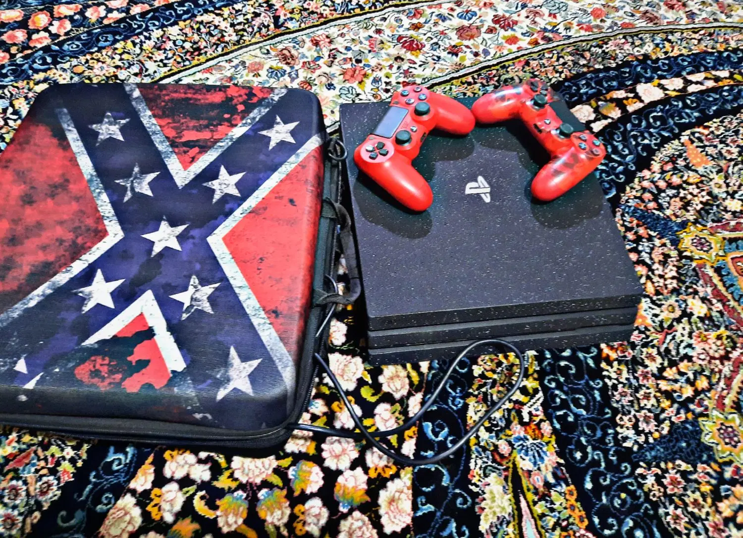 ps4pro|کنسول، بازی ویدئویی و آنلاین|بندرعباس, |دیوار
