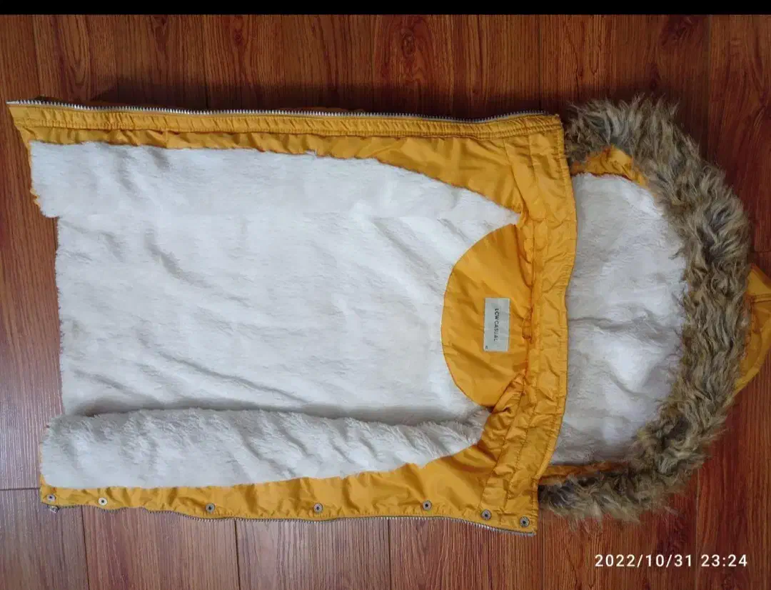 کاپشن|لباس|کرج, عظیمیه|دیوار