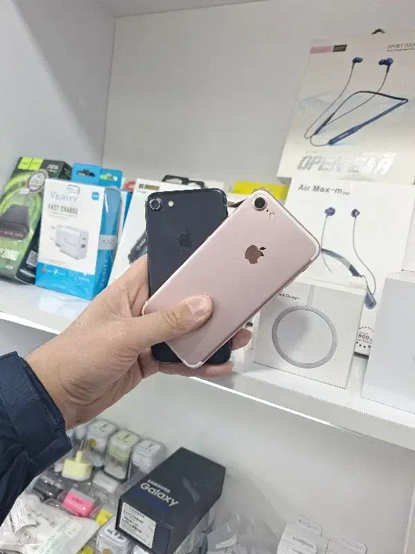 iphone 7 با حافظه 32 گیگابایت 1778|موبایل|ارومیه, |دیوار