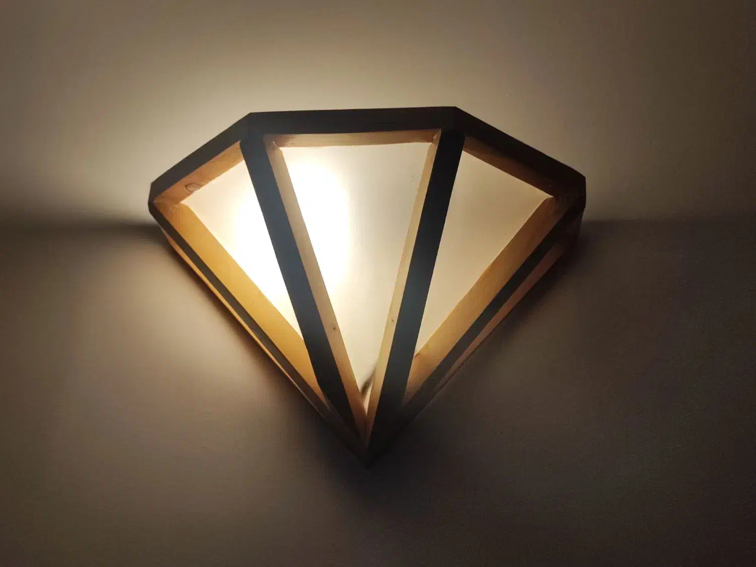 لوستر چوبی سنتی|لوستر و چراغ آویز|اصفهان, احمدآباد|دیوار