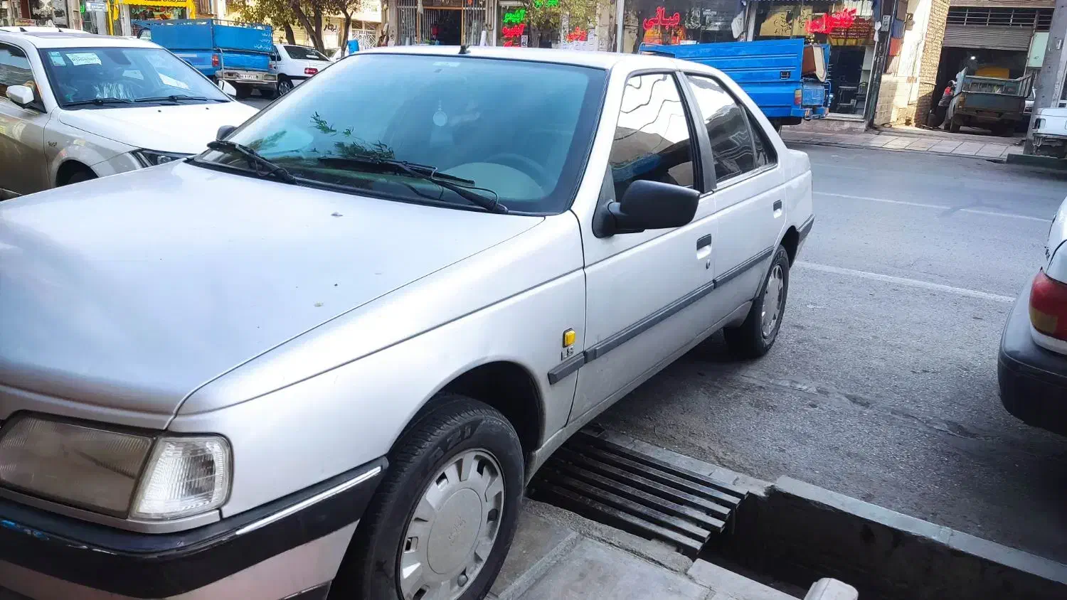 پژو405یگانه پدون رنگ|خودرو سواری و وانت|قم, شهرک سازمان آب|دیوار