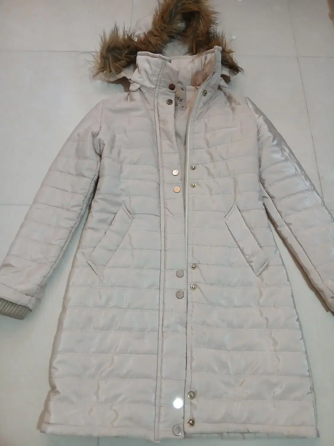 پالتو شیری و زرشکی|لباس|گرمسار, |دیوار