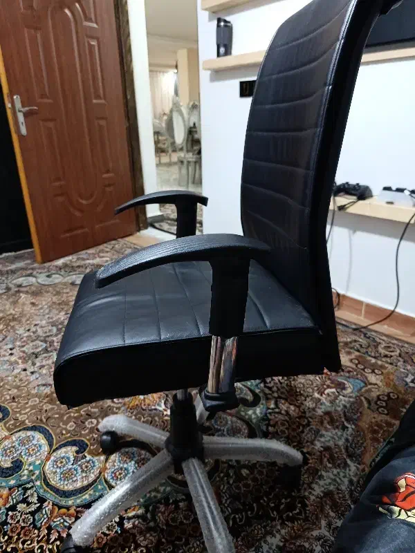 صندلی چرخ دار|صندلی و نیمکت|لنگرود, |دیوار