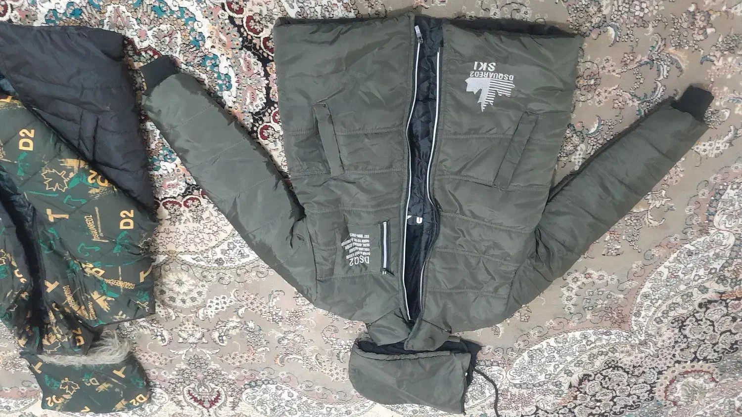 کاپشن|لباس|یزد, |دیوار