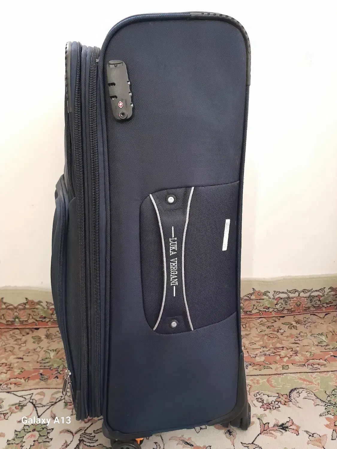 چمدان Luka vergani سایز بزرگ در حد صفر|کیف، کفش، کمربند|تبریز, |دیوار