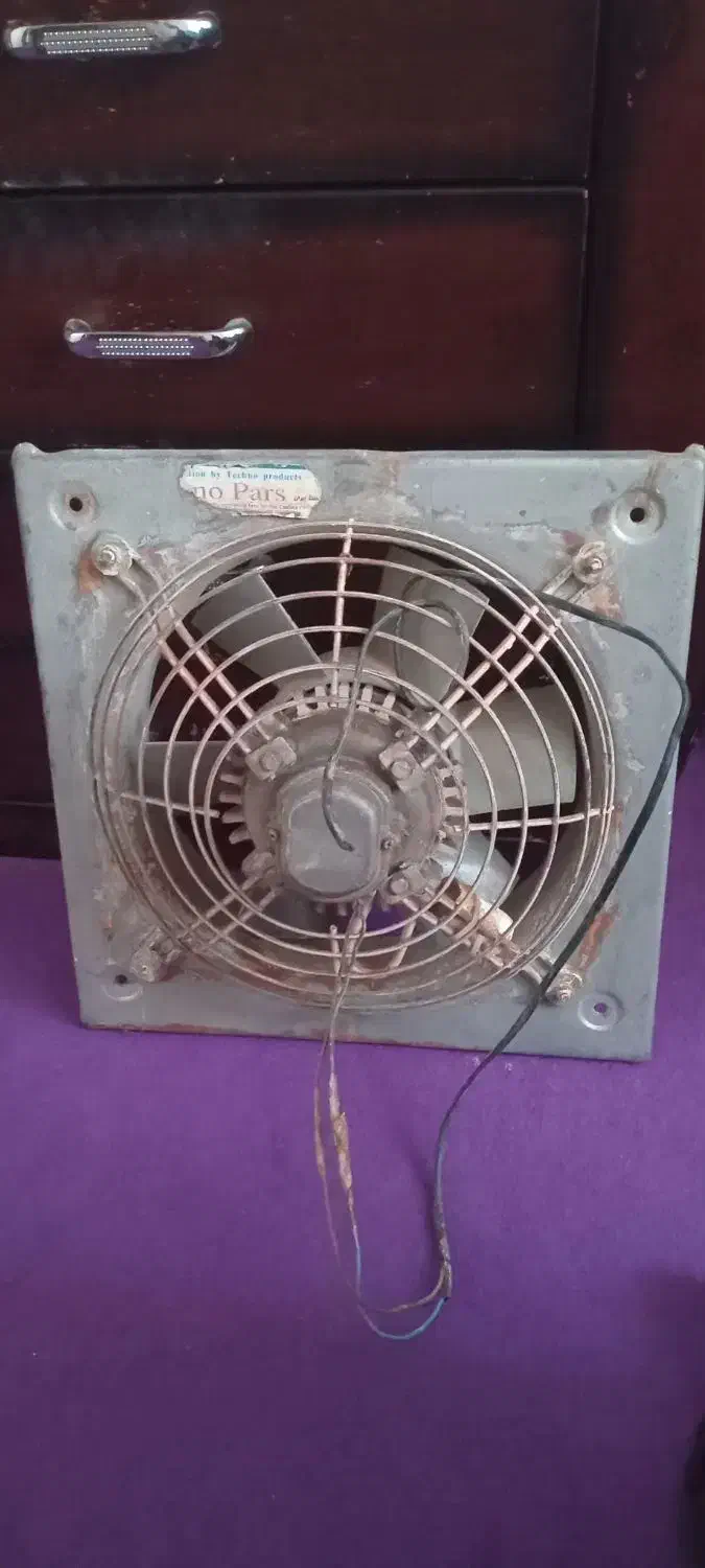 هواکش فن تهویه|پنکه و تصفیهکنندهٔ هوا|تربت جام, پاسداران|دیوار