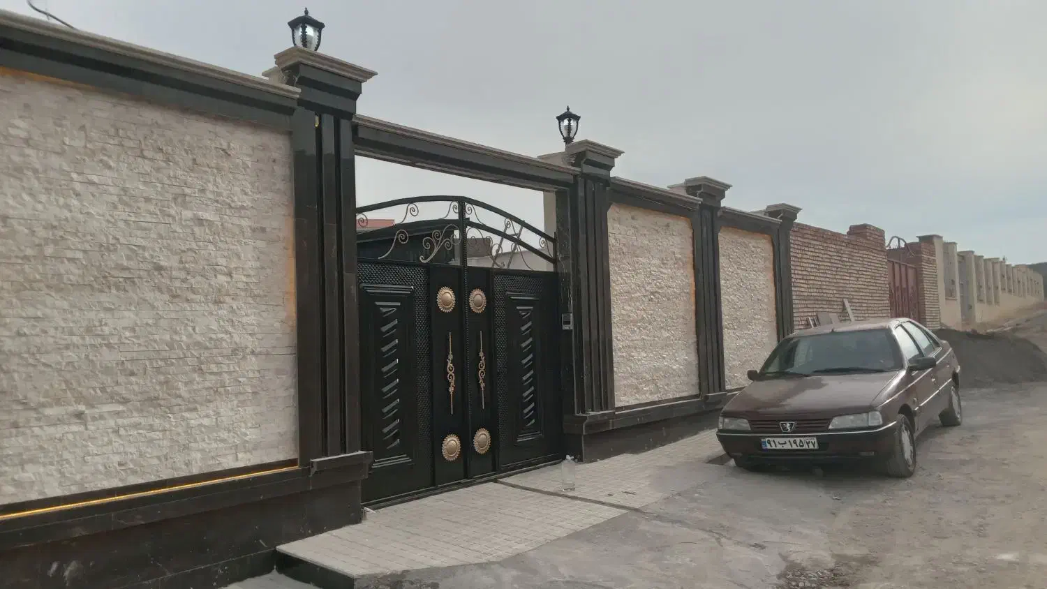 نقاشی ساختمان احمدی|خدمات پیشه و مهارت|خوی, |دیوار