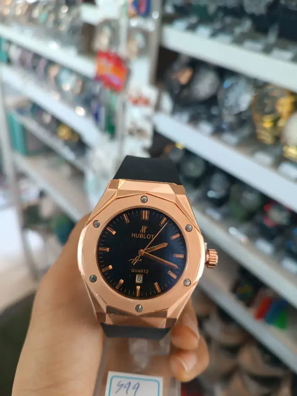 ساعتهای متنوع با جنس خوب|ساعت|شهرضا, |دیوار