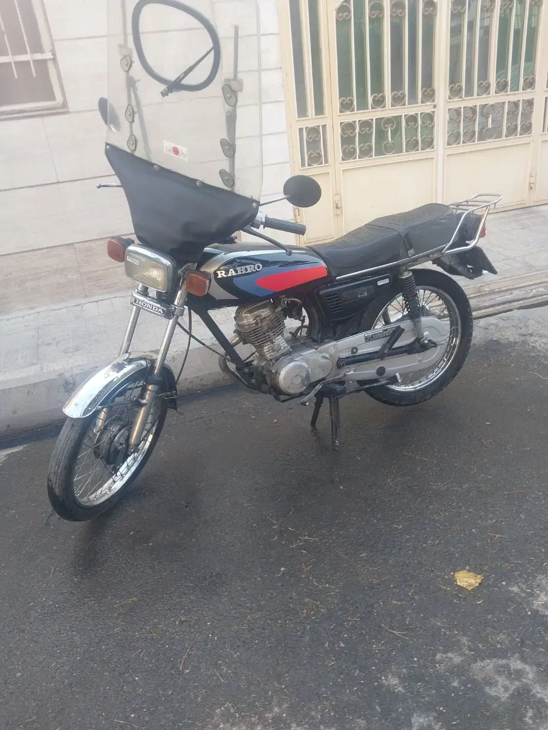 هوندا ۱۲۵ برند سپند کاریزان مدل ۸۴ پلاک ملی|موتورسیکلت|اسلامشهر, مطهری|دیوار