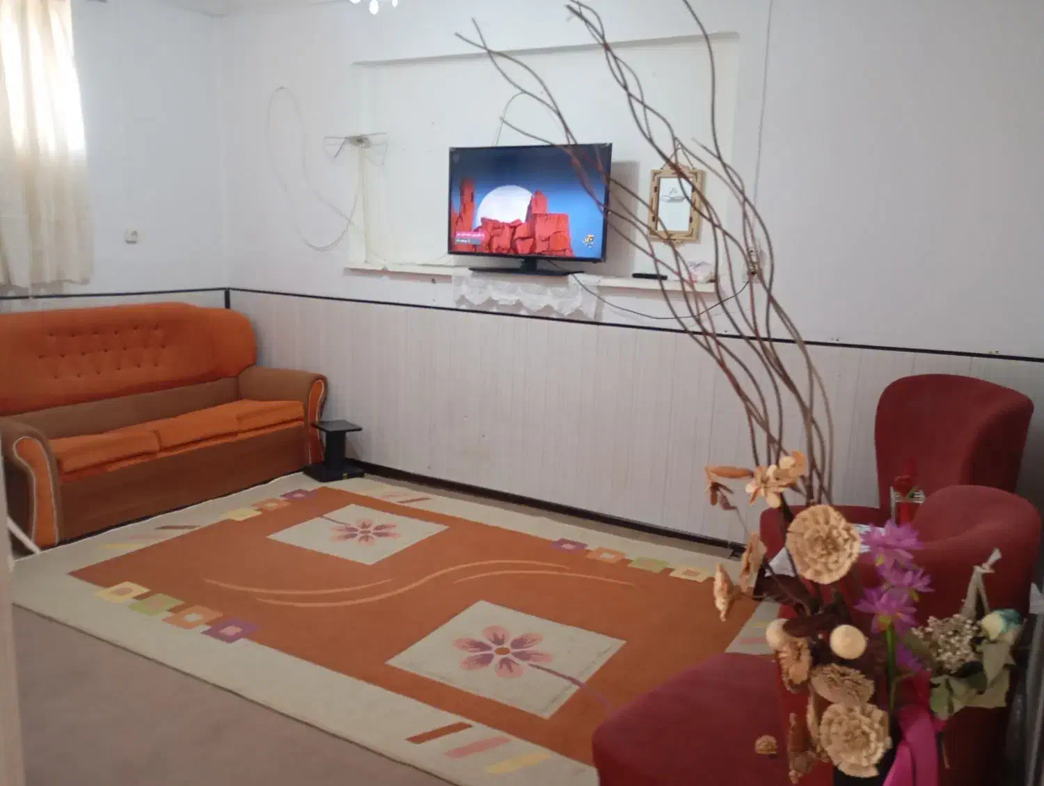 مبله هم روزانه هم ماهانه تخفیف ویژه مسافرمدت دار|اجارهٔ کوتاه‌مدت آپارتمان و سوئیت|شیراز, بالا کفت|دیوار