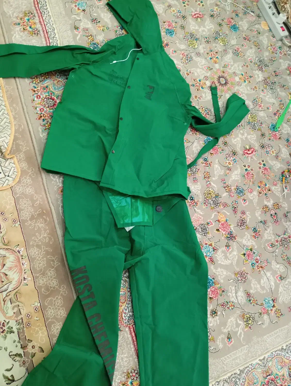 بارانی،کاپشن،بارانی خز دار،برزیلی|لباس|قروه, |دیوار