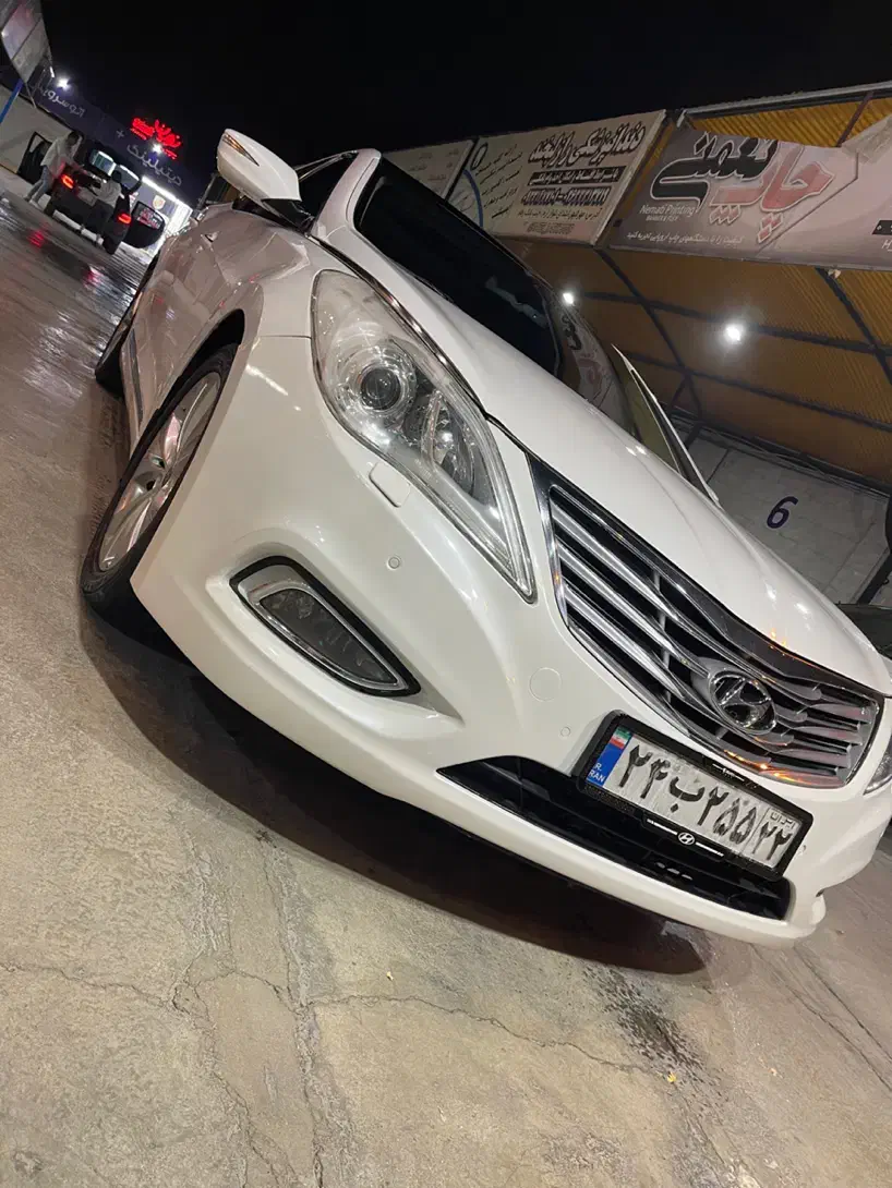 یک نفر ادمین خانم|استخدام اداری و مدیریت|کرج, چمن|دیوار