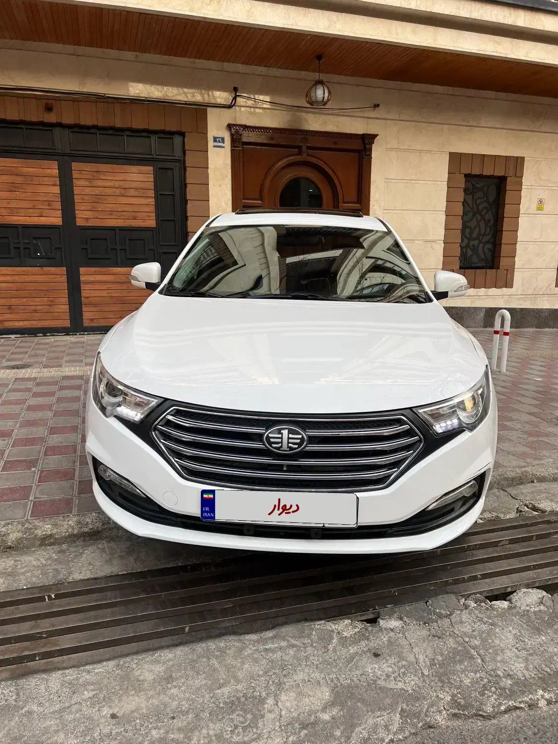 بسترن|خودرو سواری و وانت|تهران, هفت حوض|دیوار