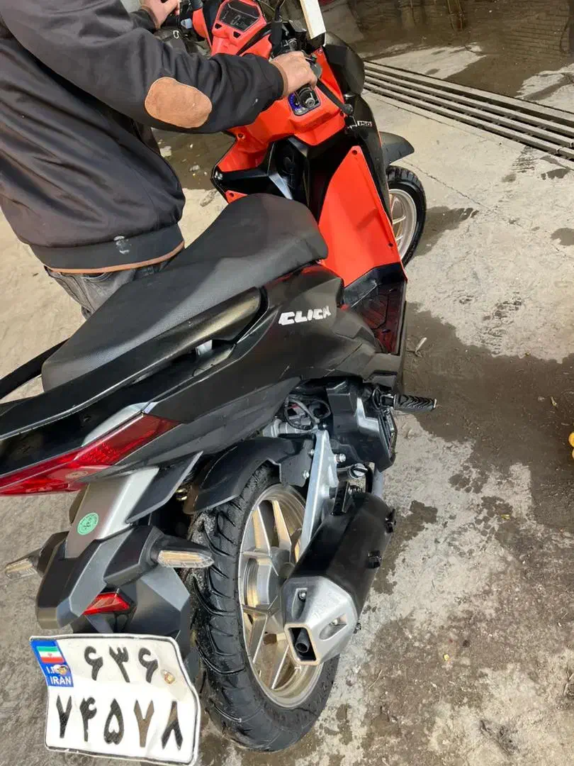 موتور بی کلاج مارک معروف هانی مدل ۱۴۰۰|موتورسیکلت|فولادشهر, سایت صنعتی کاوه|دیوار