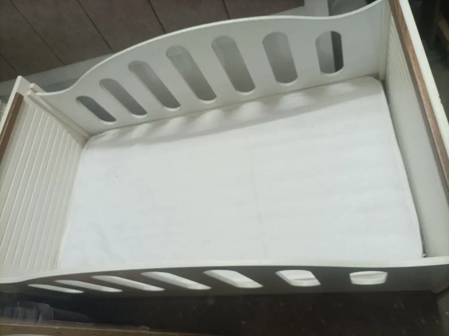 گهواره سیسمونی نو|تخت و صندلی بچه|مشهد, انقلاب|دیوار