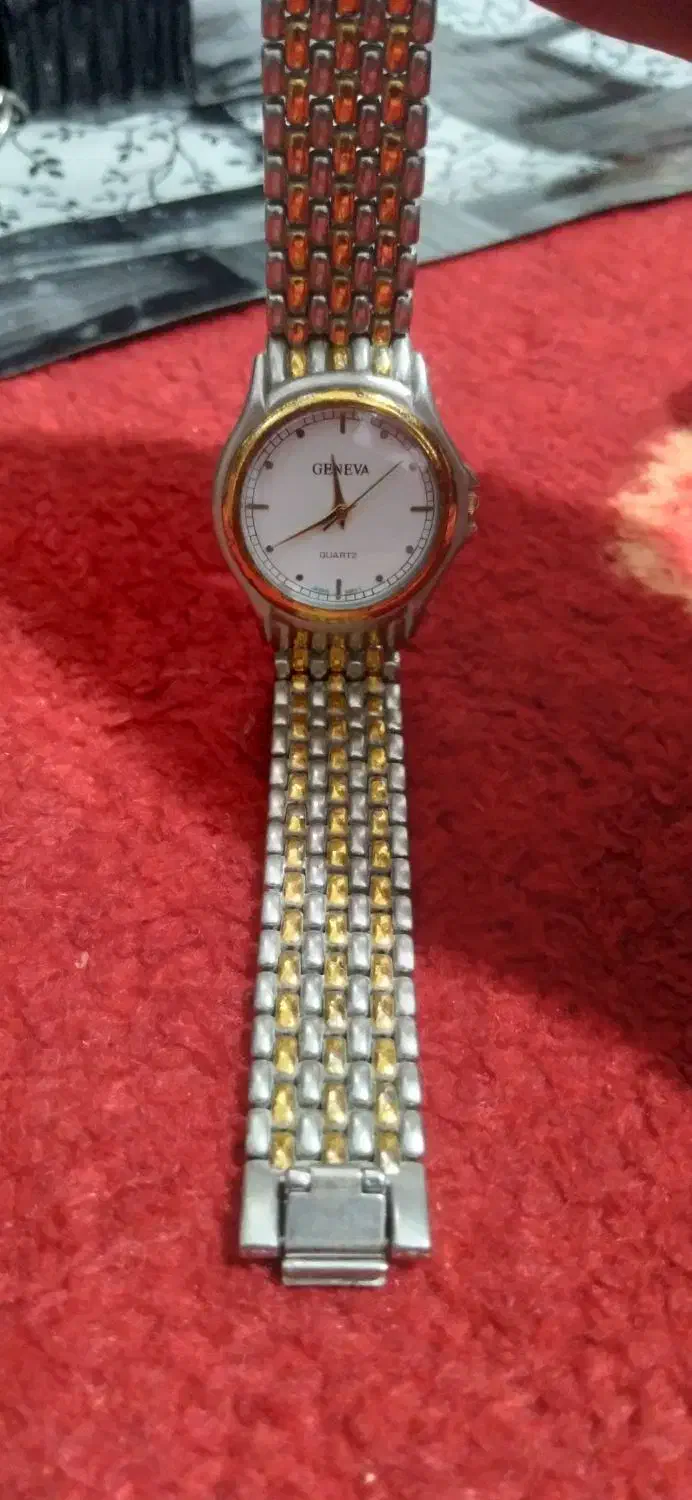 ساعت مچی کواتز|ساعت|مراغه, |دیوار