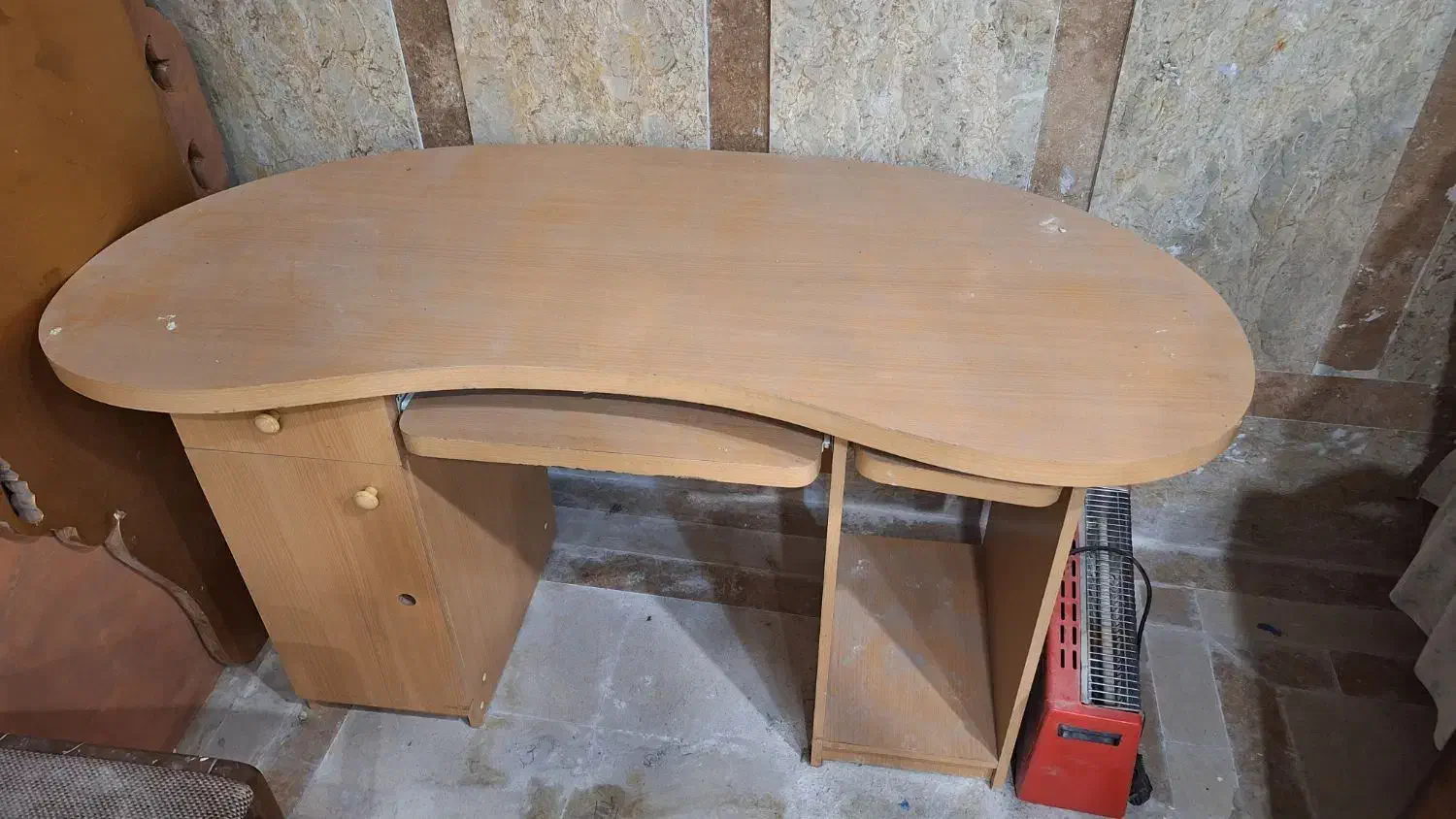 میز تحریر و کامپیوتر|میز تحریر و کامپیوتر|تهران, امیریه|دیوار