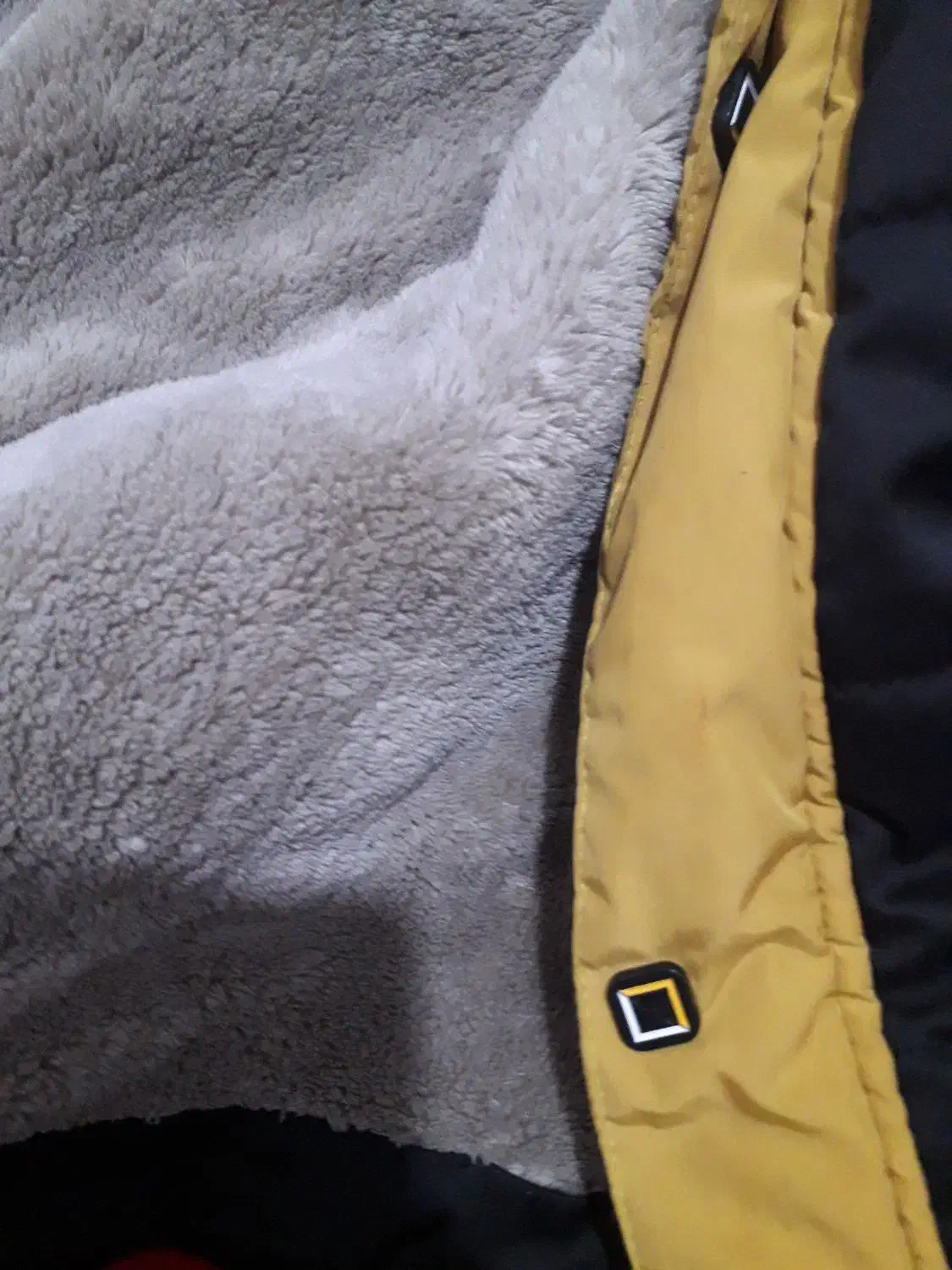 کاپشن|کفش و لباس بچه|زنجان, |دیوار