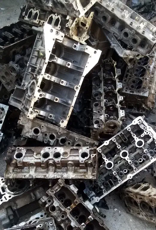 ضایعات. پیستون. سرسیلندر، رینگ.انواع خودرو|قطعات یدکی و لوازم جانبی|کرمان, |دیوار