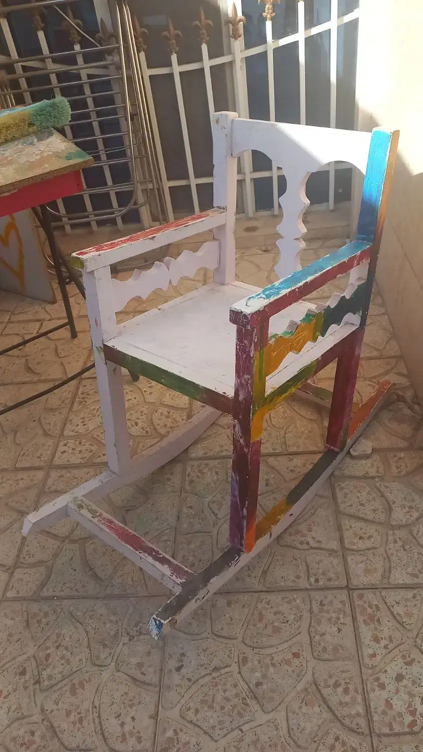 صندلی راک  کودک تا ۱۵ سال حتی بیشتر فقط  اسپری بشه|صندلی و نیمکت|اندیشه, اندیشه فاز ۴|دیوار