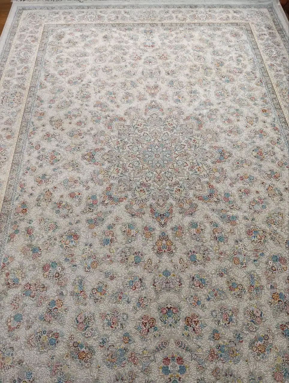 فرش 9متری زمرد 1500شانه|فرش|مشهد, صیاد شیرازی|دیوار