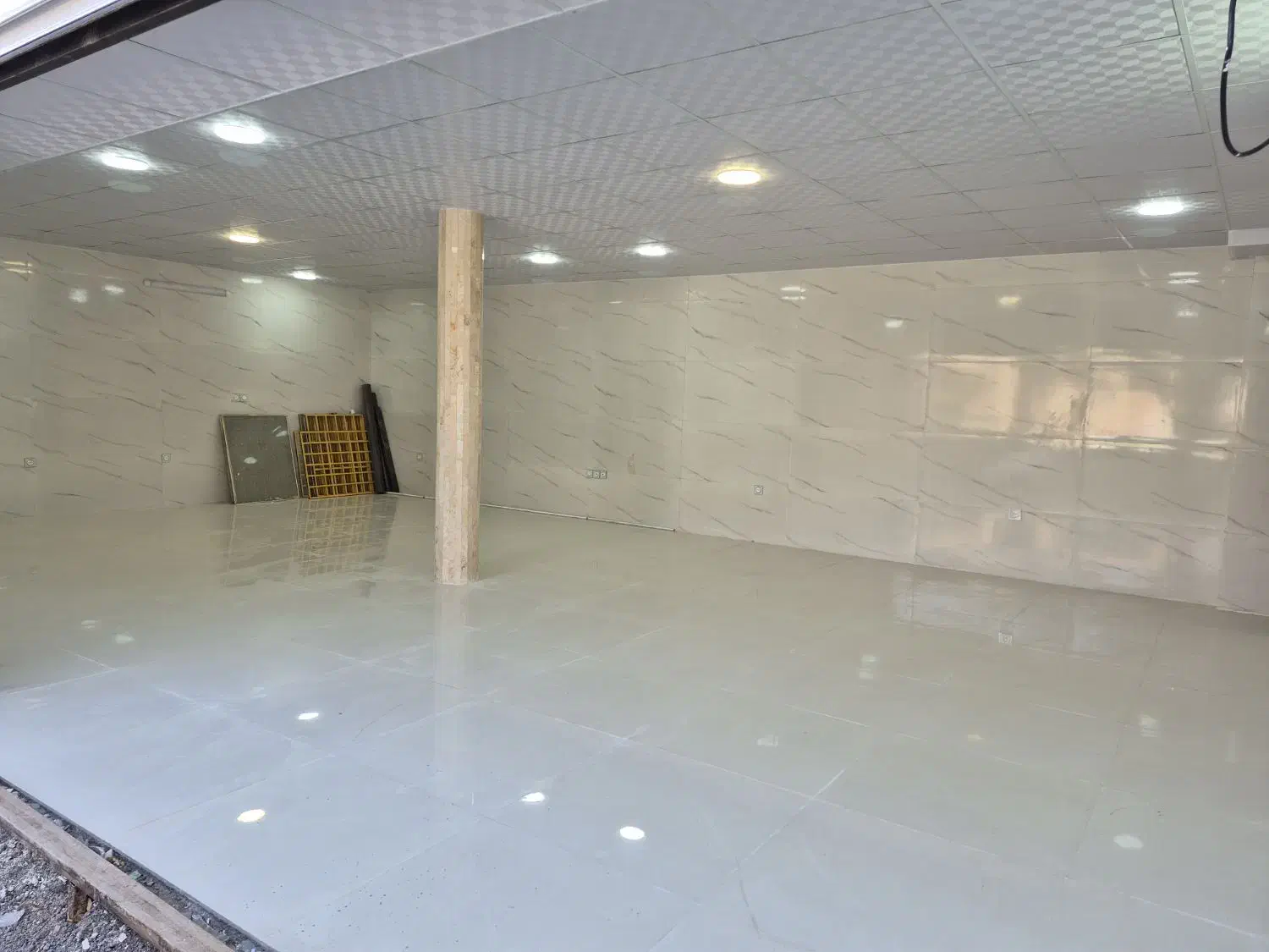 فروش تجاری مسکونی ۳۰۰ متر|فروش آپارتمان|رفسنجان, |دیوار